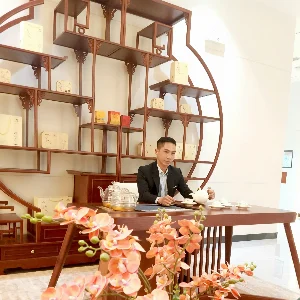 Bán căn hộ mặt tiền Quốc lộ 13, tháng 06/2026 nhận nhà, bàn giao full nội thất, Giá 36tr/m2