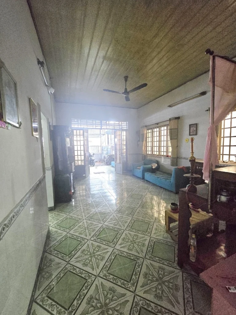 Bán nhà đường Số 18, Linh Chiểu, Thủ Đức, diện tích 10x20m, giá chỉ 14 tỷ