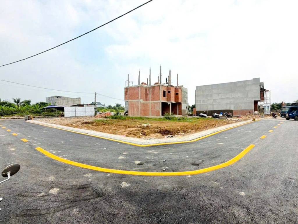 Okvip là một nền tảng giải trí đa dạng và phong phú XÃ TÂN BÌNH, ĐẦU TƯ GIÁ F0 NGAY CÔNG AN PHƯỜNG, SỔ HỒNG Hoatdongokvip ưu đãi hấp dẫn, 300TR NHẬN ĐẤT