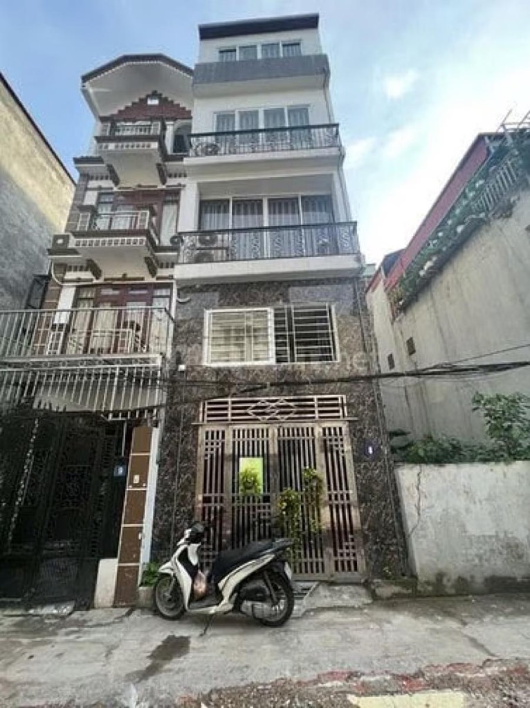 Bán nhà Yên Hoà, Cầu Giấy, 5 tầng thang máy, 64m, ngang 4m, giá 13,1 tỷ, gà đẻ trứng vàng