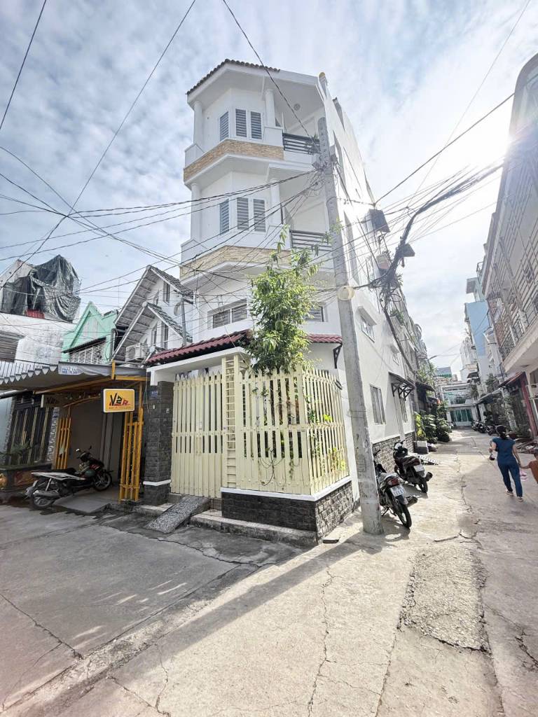 Okevip cá cược WC 2026 ĐẸP PHAN NAM SÀO, TÂN BÌNH, NHÀ 5 TẦNG KIÊN CỐ, 6 PHÒNG NGỦ, GIÁ 10,5 TỶ