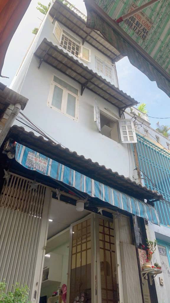 Bán nhà Phù Đổng Thiên Vương, Quận 5, bán gấp đi định cư, giá 8,2 tỷ