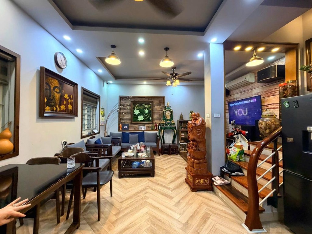 Bán nhà Kim Liên lô góc 41/45m² 5 tầng, mặt tiền 5.2m, 20m ra ô tô, 13.8 tỷ