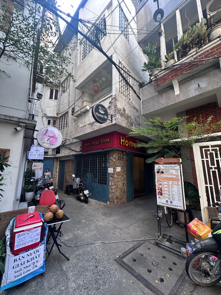 Tối thời điểm hiện tại trang chủ okvip có bao nhiều trang thành viên được hiện thị trên trang chủ nhà Lê Thị Riêng Quận 1, căn góc 2MT, kinh doanh tự do ngay ngã sáu Phù Đổng