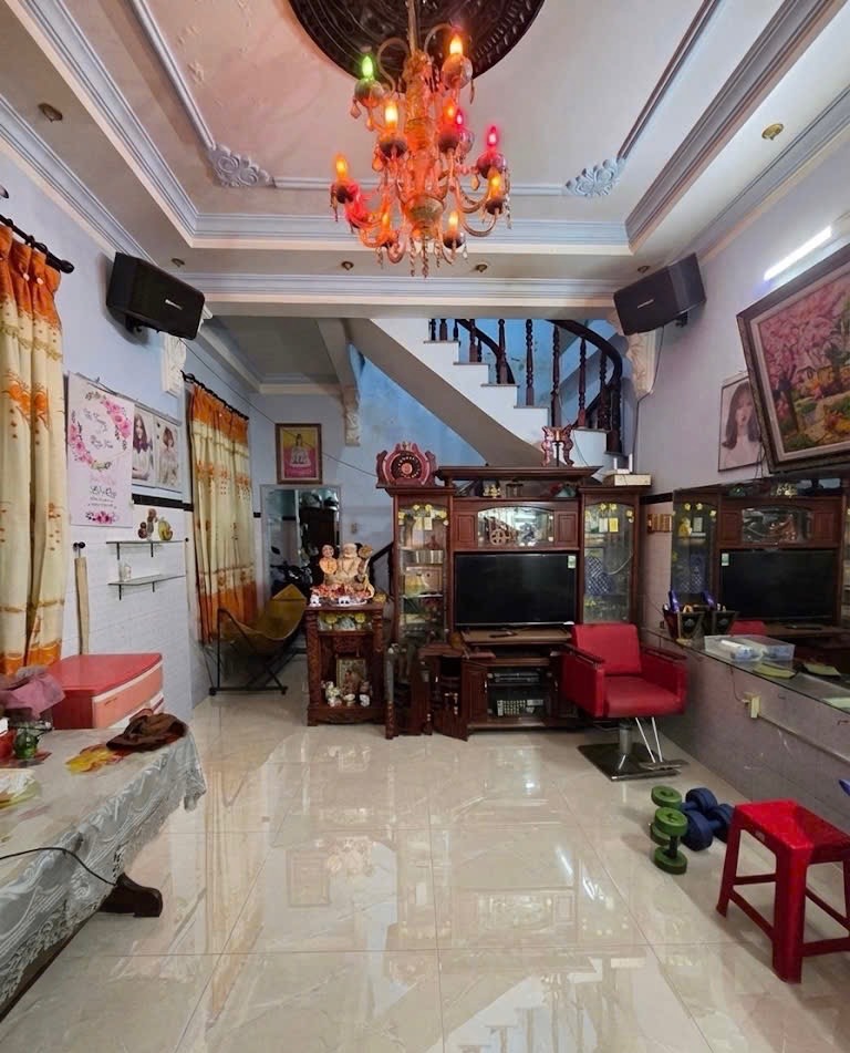 Bán nhà Lê Tấn Bê, Bình Tân, gần Võ Văn Kiệt, dt 120m2 giá 6,8 tỷ