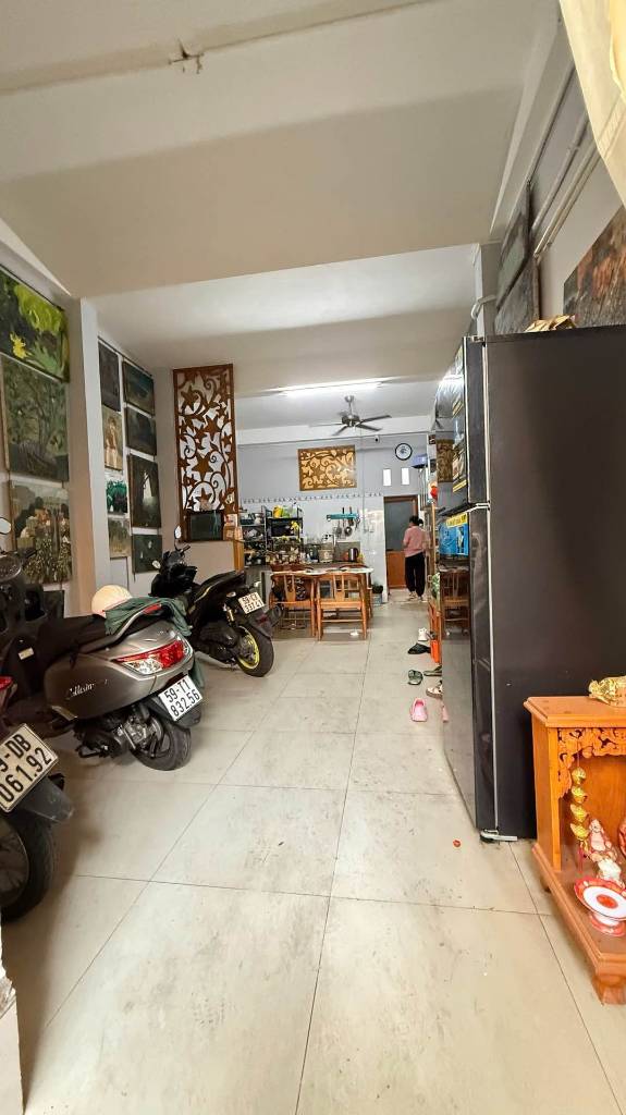 Bán nhà Phú Thọ Hòa, Tân Phú, diện tích 60m2, 3 tầng kiên cố, chỉ 7 tỷ nhỉnh