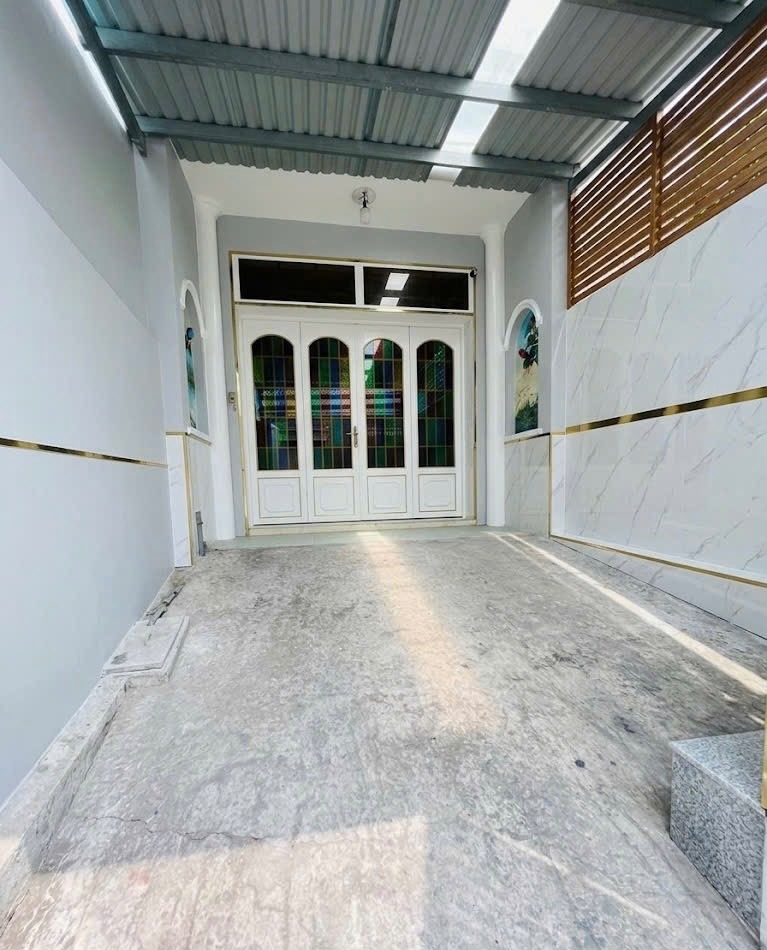 Bán nhà Bình Tân, gần Công viên Phú Lâm, 3 tầng 68m2, ôtô ngủ trong nhà, giá 6.3 tỷ