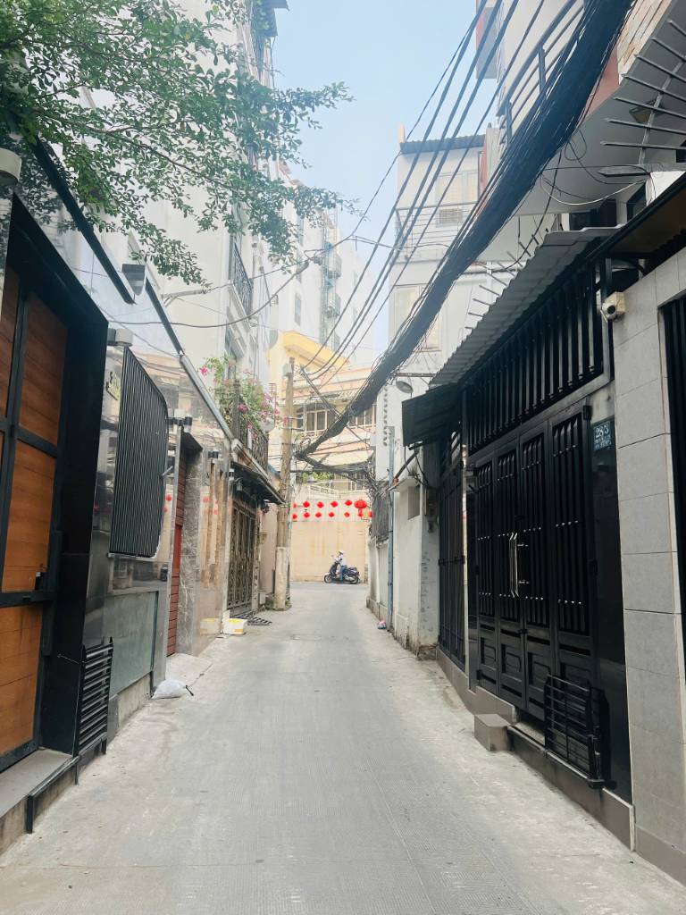 Bán nhà Phan Tây Hồ, Phú Nhuận, diện tích 31m2, gần Phan Xích Long, giá 7 tỷ