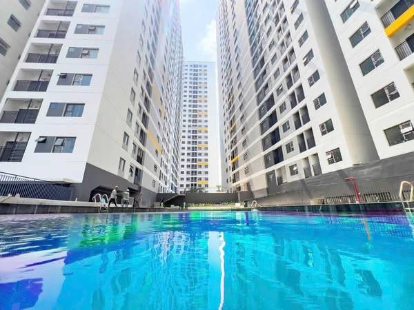 Bán căn hộ Thuận An, Bình Dương gần Vsip1, dân cư đông, sổ hồng riêng sở hữu lâu dài