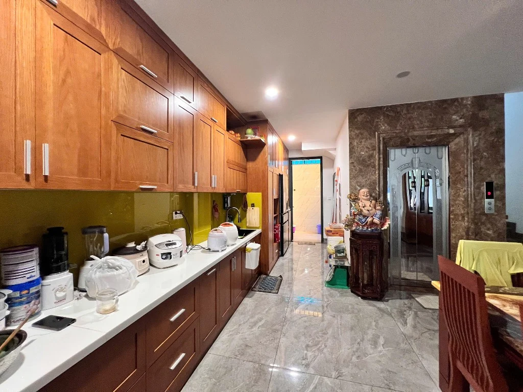 Bán nhà Đinh Thị Thi, Thủ Đức, diện tích 681m2 sổ hồng riêng, giá đầu tư 31 tỷ