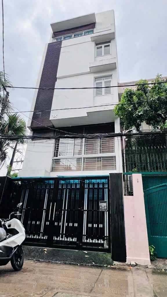 Bán nhà hẻm xe hơi 229 Nguyễn Văn Lượng, Gò Vấp, 39m2 ngang 3,6m x 3 lầu, chỉ 3.85 tỷ