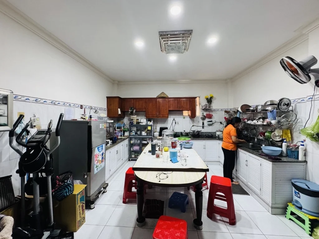 Okevip cá cược WC 2026 ĐƯỜNG SỐ 6, QUỐC LỘ 13, THỦ ĐỨC, 3 TẦNG 4PN, DT 116M2, NHỈNH 6 TỶ