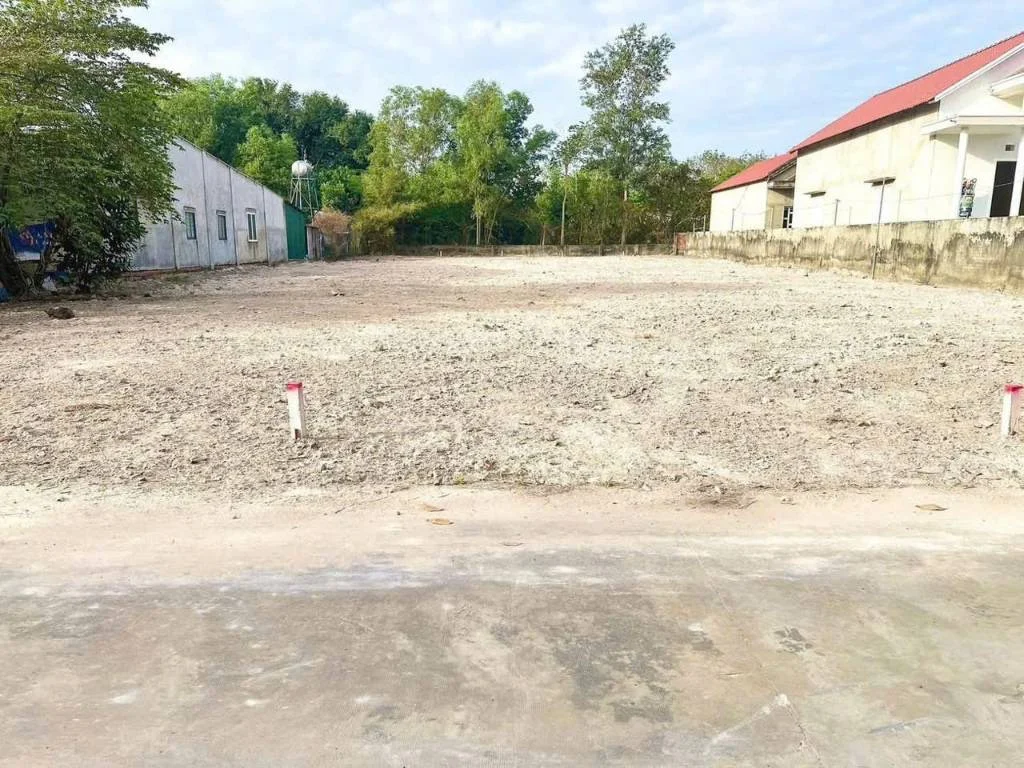 Chính chủ bán đất liền kề KCN Mỹ Phước 3, sổ hồng riêng, giá tốt