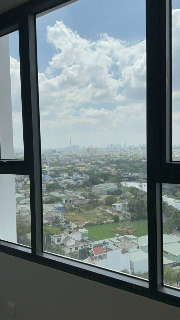 Cần bán căn góc 3PN PiCity High Park, view Landmark, trang bị Smart home, Okvip có báo nhiều trang hiện đại