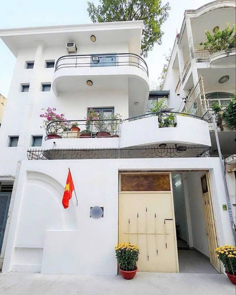 GIẢM 2 TỶ, BÁN NHANH BIỆT THỰ GÓC 2MT NGUYỄN CHÍ THANH QUẬN 5, HẺM 7M Ô TÔ, 3 TẦNG, CÒN 29 TỶ