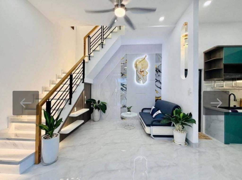 Bán nhà HXH Bùi Quang Là, Gò Vấp, DT 27m2, đúc trệt lầu, nôi thất đẹp, giá 4.18 tỷ có TL