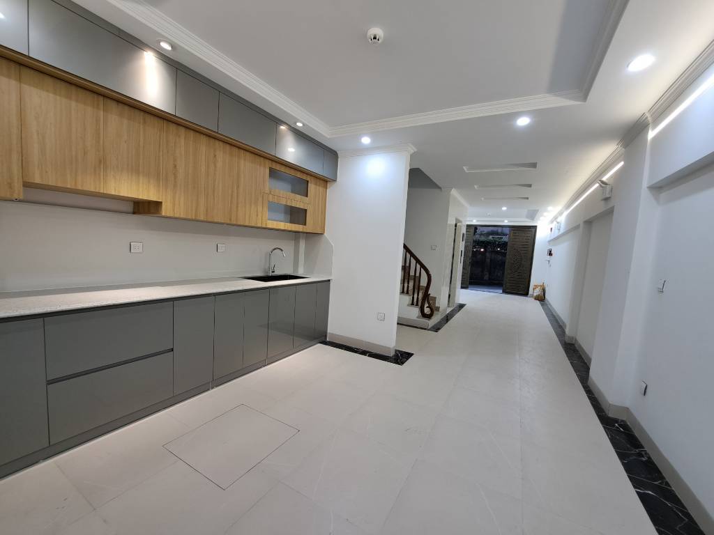 Bán nhà đẹp Khương Đình, Thanh Xuân, mặt tiền 4.5M, thang máy, cạnh Royal City, PCCC