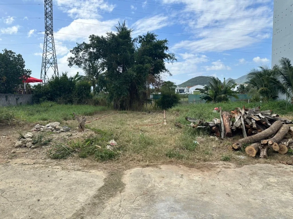 Bán đất Thái thông 1 Nam Nha Trang, diện tích 60m2 gần KĐT Mỹ Gia, giá 1.82 tỷ
