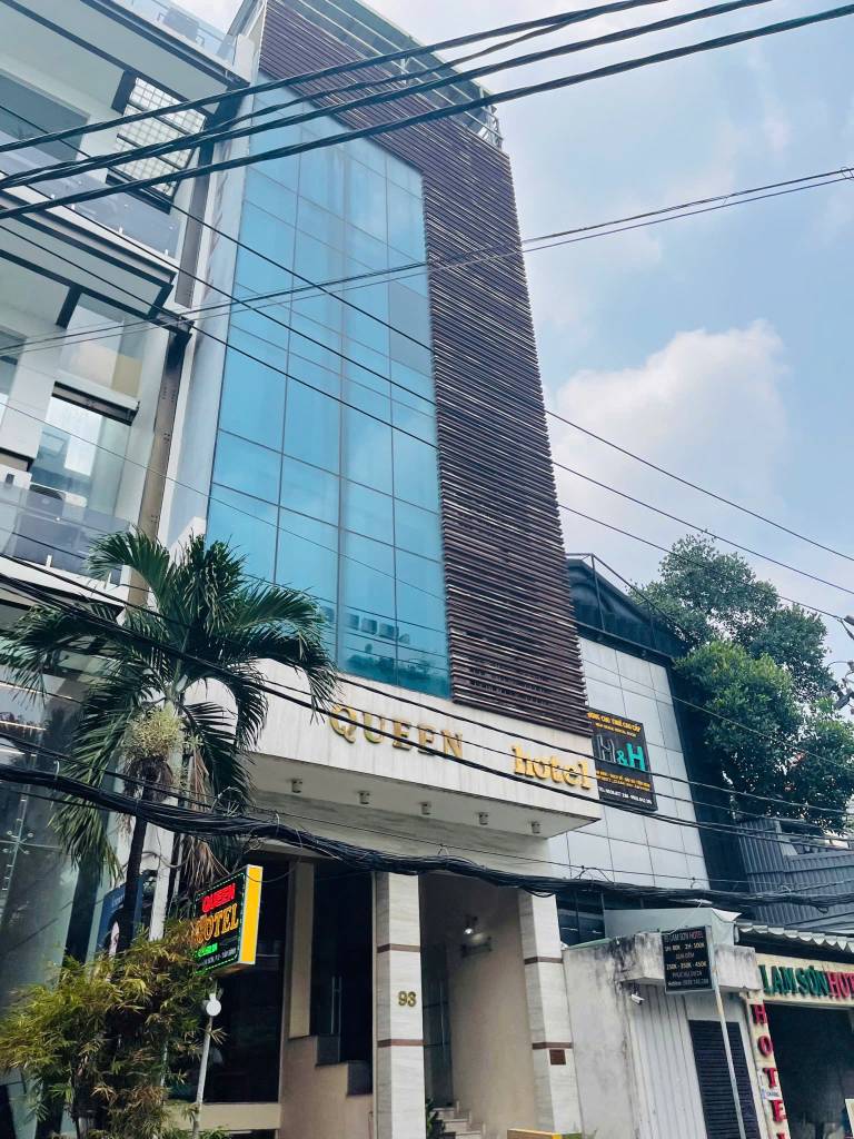Bán tòa nhà mặt tiền Lam Sơn Tân Bình, DT 7 x 26m hầm 7 tầng HĐT 200tr/th giá bán 85 tỷ