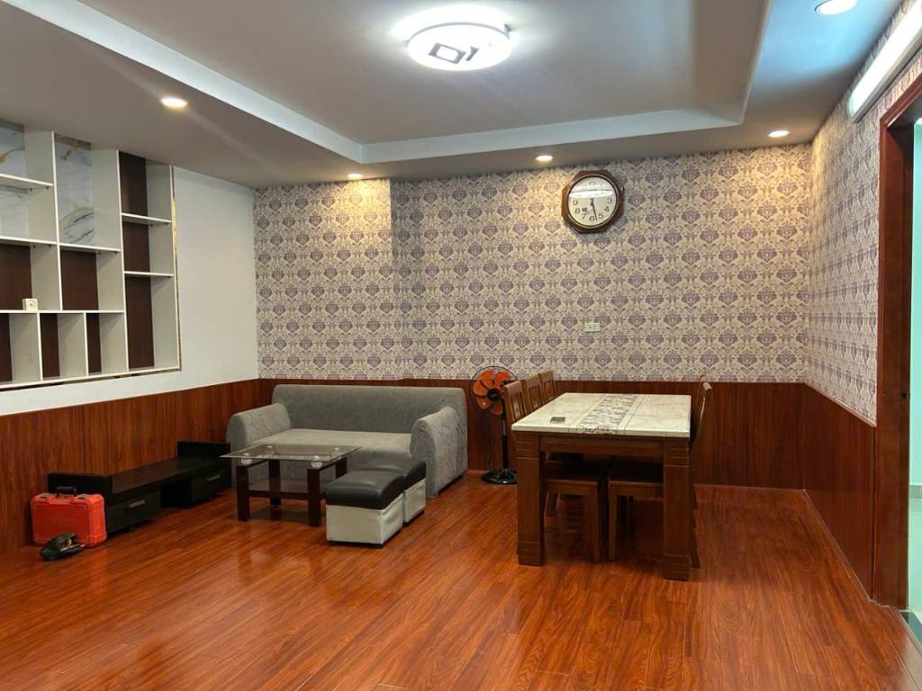 Bán Okevip hiện đang mở Trung Mỹ Tây, Quận 12, 112m2 thoải mái và tiện nghi, giá 3.6 tỷ