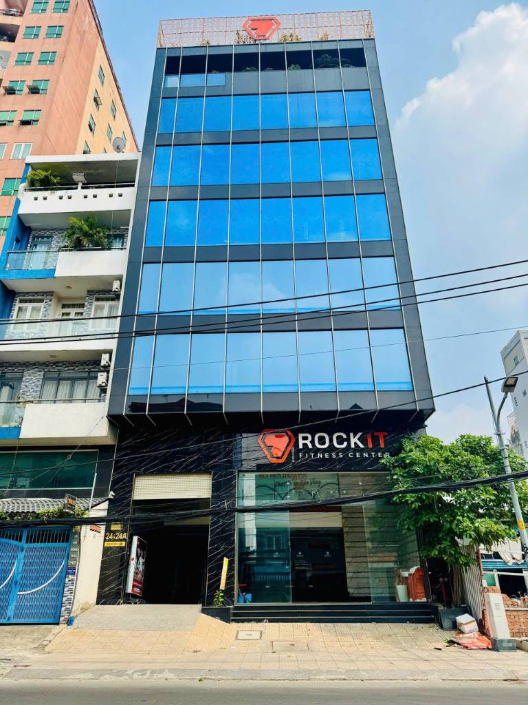 Bán building Cao Thắng Quận 3, siêu vị trí hiếm, ngang 12,85m, hầm 7 tầng, dòng tiền 400tr/tháng