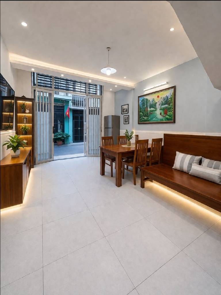 Bán nhà Nguyễn Quý Yêm Bình Tân, dt 50m2 4 tầng hoàn công đủ, nhích nhẹ 6 tỷ