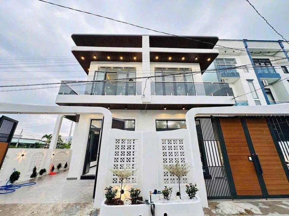 Bán biệt thự mini Huỳnh Văn Nghệ, Bửu Long, Biên Hòa, DT 180m2, trả trước 600 triệu