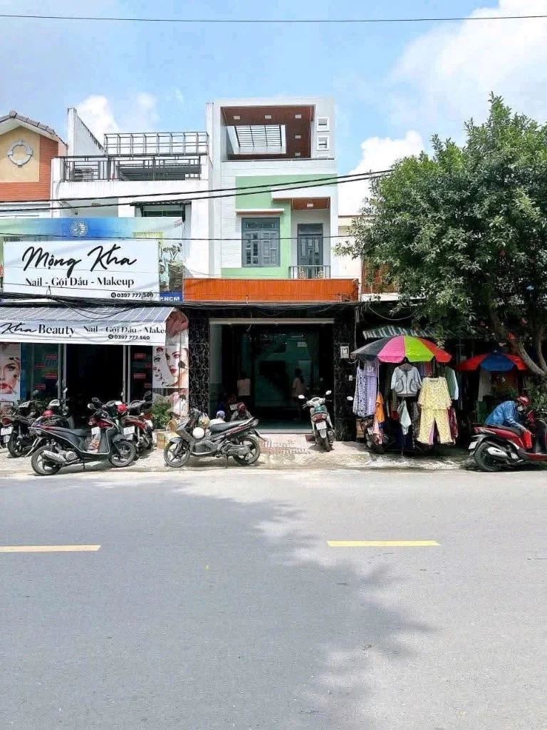 CẦN BÁN GẤP NHÀ NGAY CHỢ PHÚ LẠC, 1 LẦU 5x22M, GIÁ 815 TRIỆU, ĐANG CHO THUÊ KINH DOANH 20TR/THÁNG
