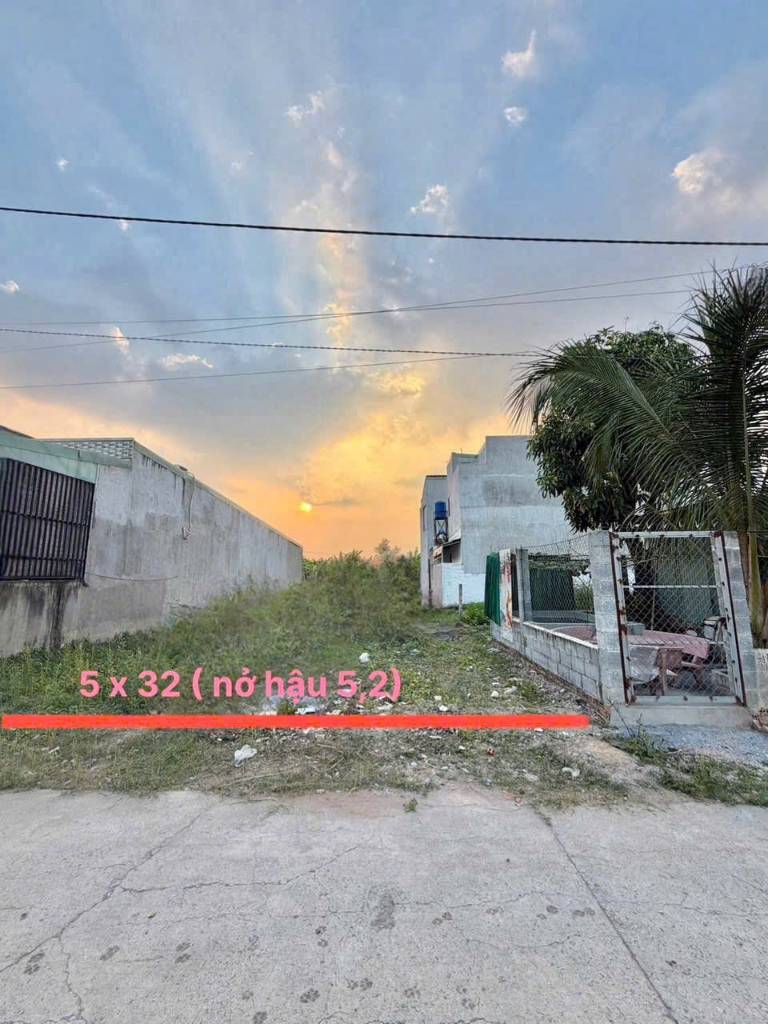 Duy nhất, bán lô đất 1/ đường Hương Lộ 7, Tân Uyên, 5x32m nở hậu 5,2m siêu đẹp