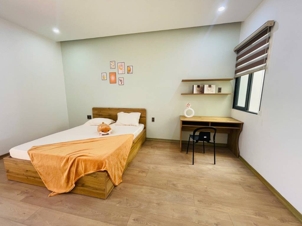 SẬP HẦM, Okevip cá cược WC 2026 3 TẦNG MT NGÔ THẾ VINH, HẢI CHÂU, 100M² NGANG 5M HIẾM, SÁT SÂN BAY