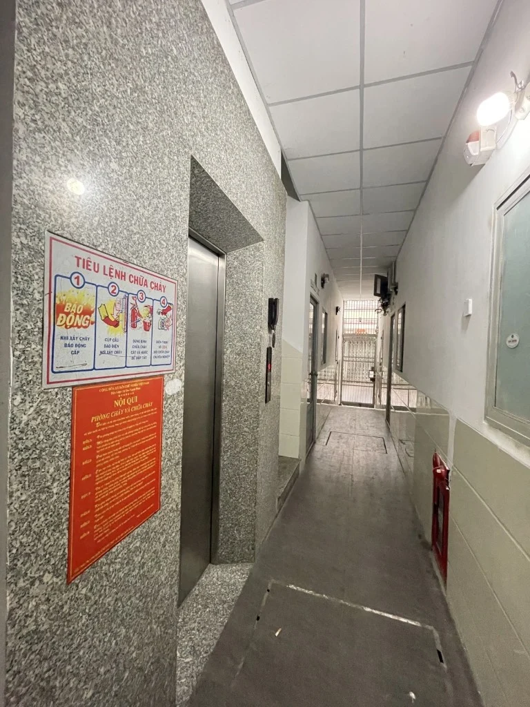 Bán tòa CHDV Tỉnh lộ 10 Bình Tân, 177m2 ngang 7,5x24 4 tầng thang máy, 32 phòng thu nhập 135tr/tháng