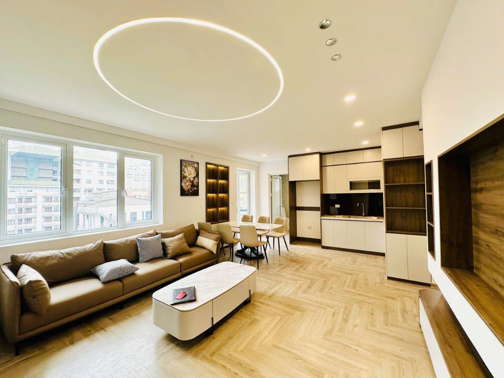Bán căn hộ Sông Đà Nhân Chính, DT 83m2 3 phòng ngủ, giá hơn 7 tỷ