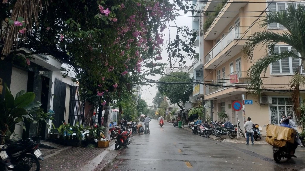 CHDV MẶT TIỀN Q7 – 6 PHÒNG FULL THUÊ – DÒNG TIỀN 35TR/THÁNG