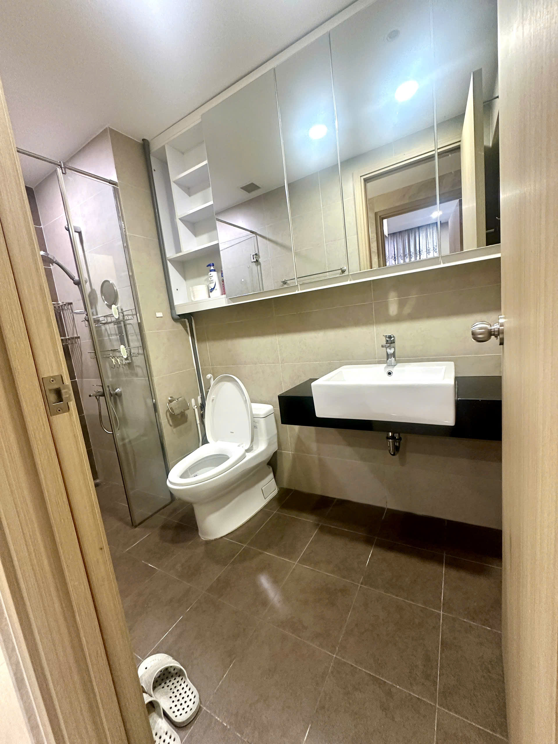 Tối thời điểm hiện tại trang chủ okvip có bao nhiều trang thành viên được hiện thị trên trang chủ căn hộ Duplex PentStudio Lạc Long Quân Phú Thượng Tây Hồ 58m2 đến 91m2 đầy đủ nội thất