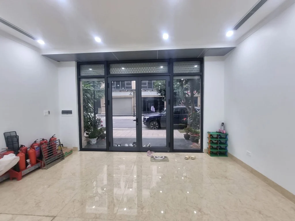 CHO THUÊ BIỆT THỰ SAN HÔ 2A, VINHOMES OCEAN PARK 1, TRÂU QUỲ, GIA LÂM, GIÁ 30 TRIỆU