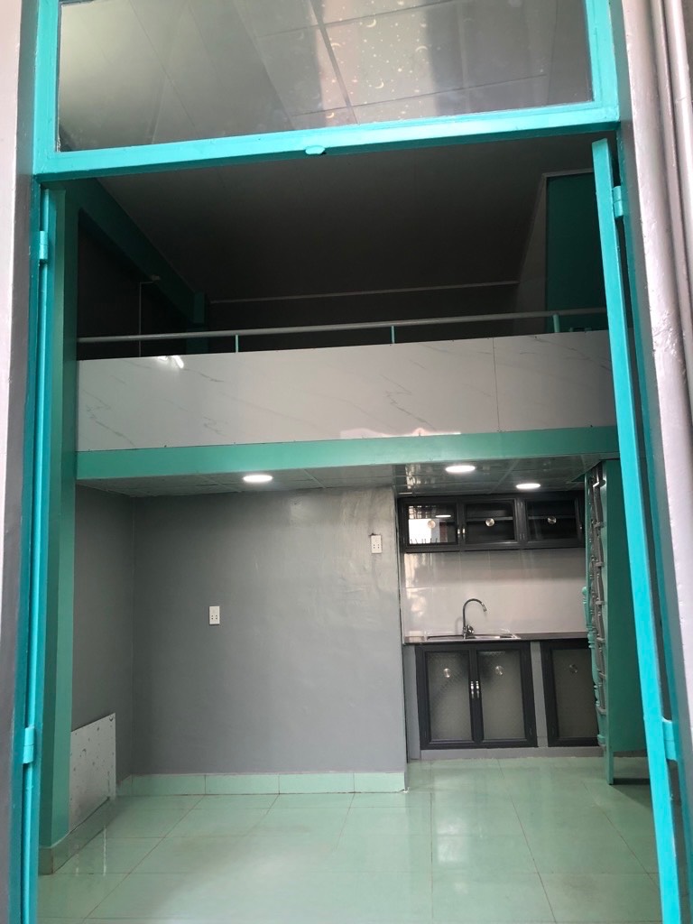 Bán nhanh nhà Thích Bửu Đăng, Phường 1, Quận Gò Vấp, 5 phút qua sân bay, giá 2.5 tỷ