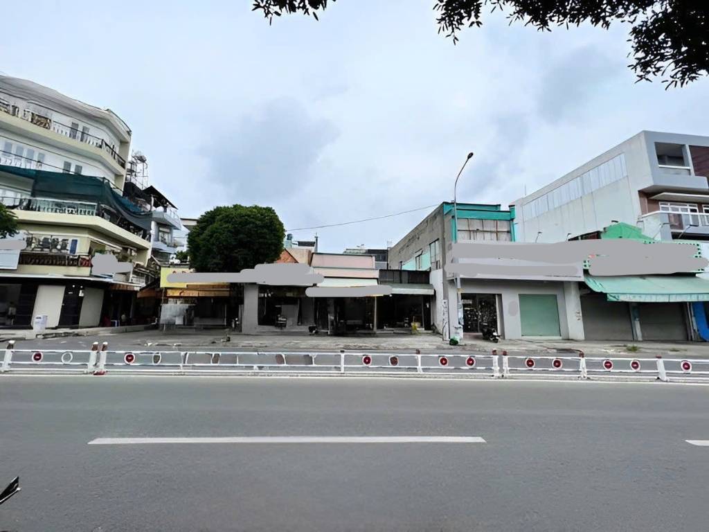 Siêu phẩm dành cho nhà Đầu Tư - Khuân đất lớn 2 MT Nguyễn Sơn Quận Tân Phú