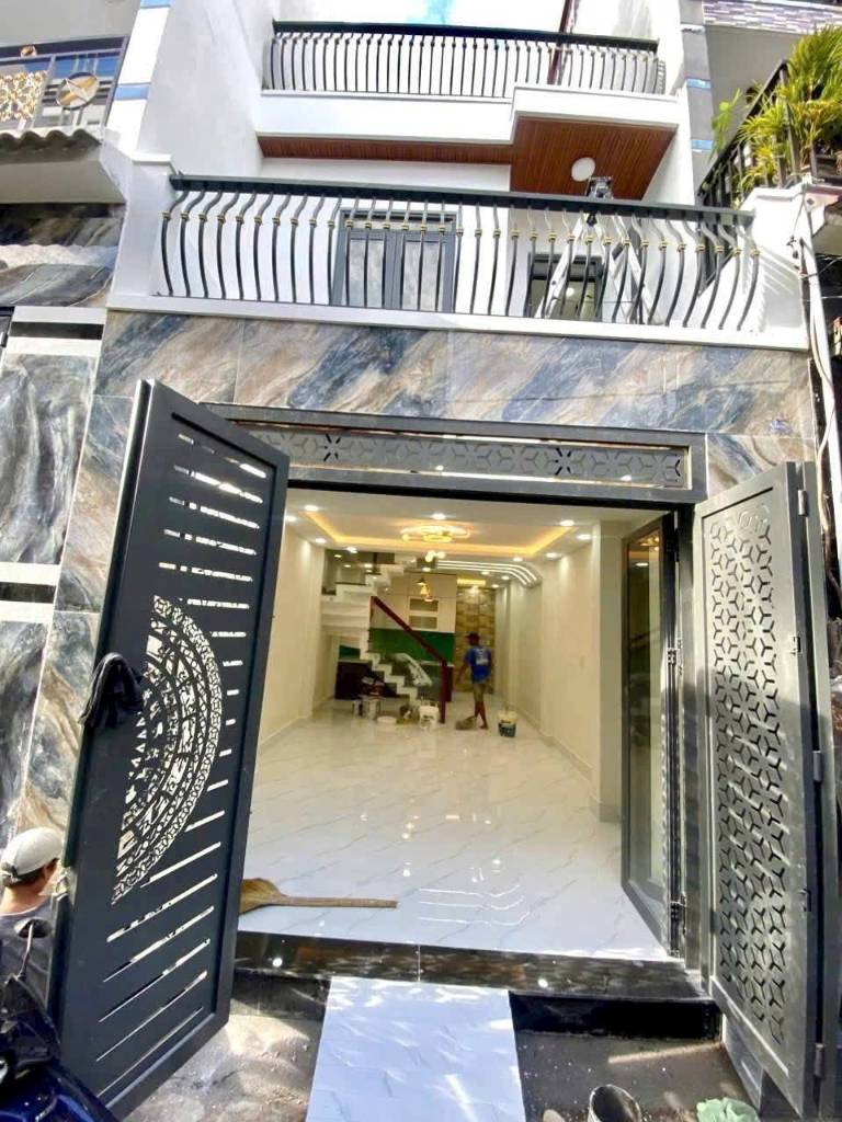 Bán nhà 242//đường Lê Đình Cẩn, gần chợ LĐC, liền kề khu Tên Lửa, còn thương lượng