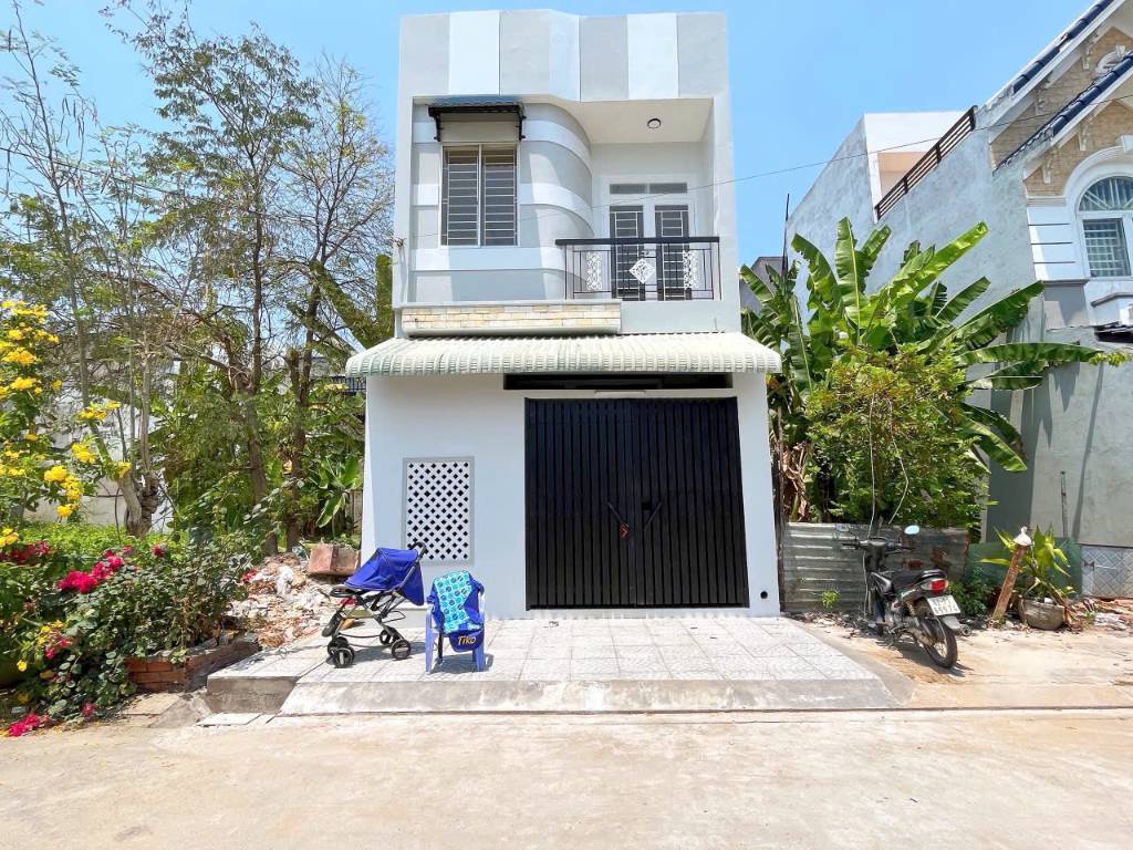 Bán nhà riêng 75m2 tại Xã Mỹ Hạnh Nam, Đức Hòa, Long An giá 2.1 tỷ VND