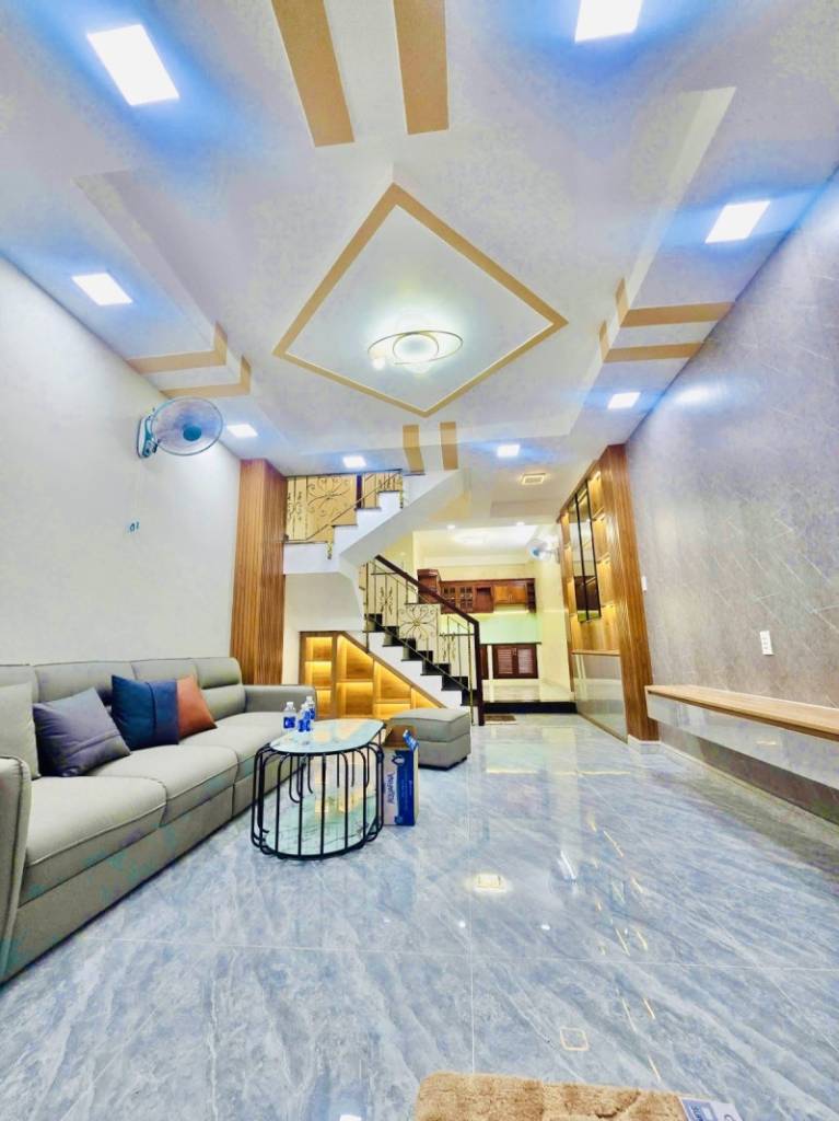 Bán nhà Phạm Quý Thích, hẻm xe hơi, 3 tầng, 48m², giá 6 tỷ 100 triệu