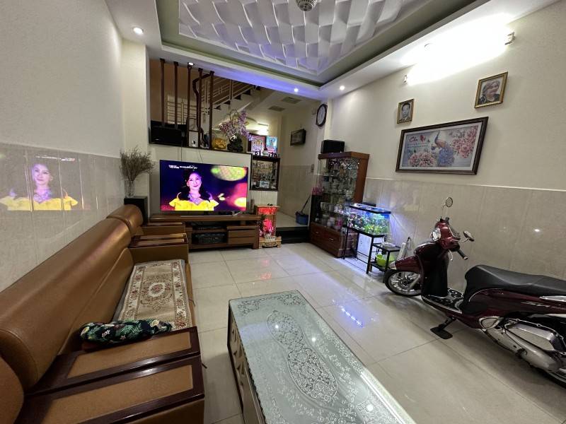 Bán nhà Nguyễn Quang Diêu, hẻm xe hơi, 4 tầng, 62m², giá 7.3 tỷ