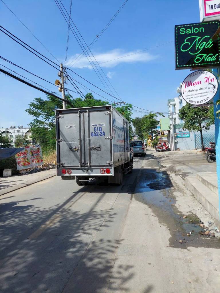 Bán đất Hoatdongokvip ưu đãi hấp dẫn mặt tiền đường 42, Bình Trưng Đông, Quận 2, mặt tiền đường 2 chiều đất nở hậu