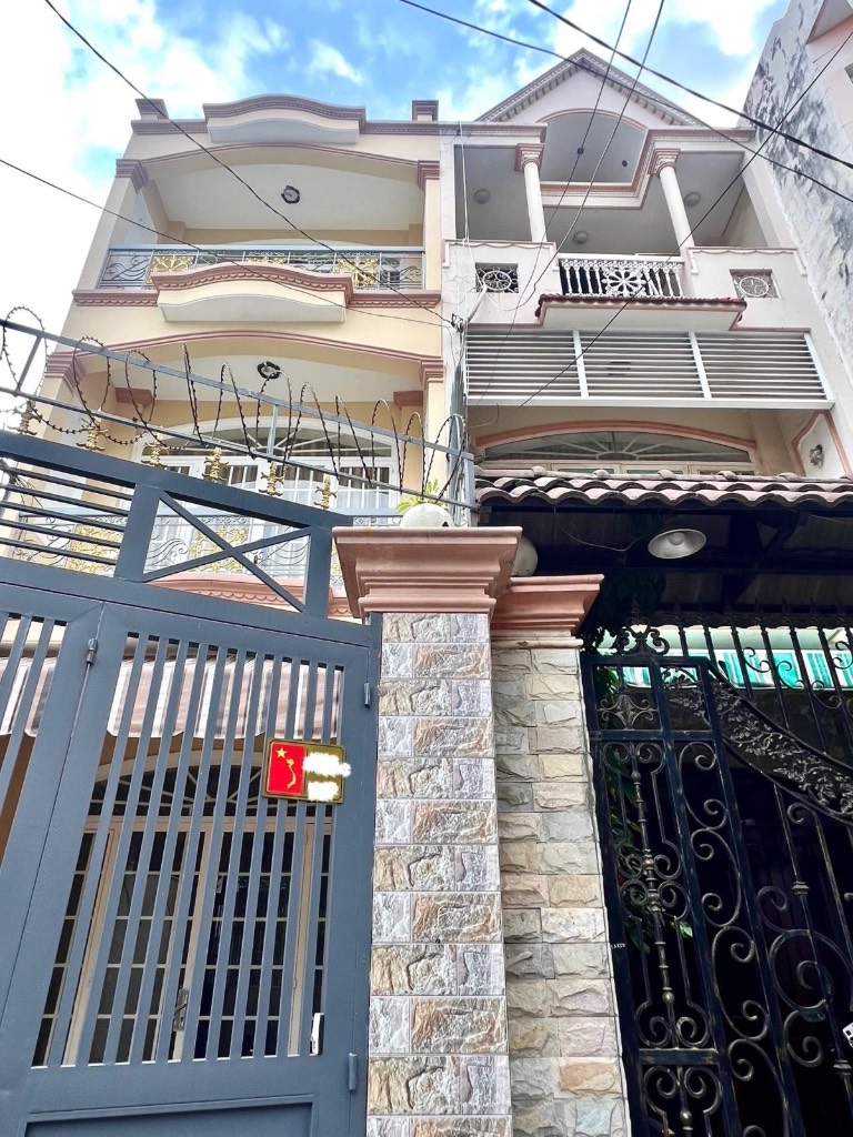Bán nhà hẻm xe hơi 1 trục, 10m ra MT, 4.1x19m, 3 tầng đúc, 4PN, giá hơn 8 tỷ