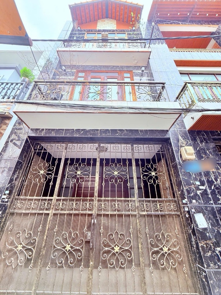 Nhà Tân Hương, 20m ra đường lớn, sổ vuông, hoàn công đủ, 48m2, 5 tỷ 500 triệu