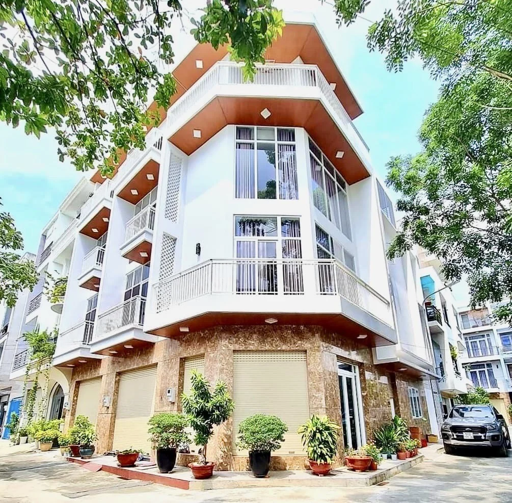 Bán biệt thự phân lô Nguyễn Hữu Dật, đường nhựa, hàng xóm tri thức, 5 lầu, nhỉnh 9 tỷ