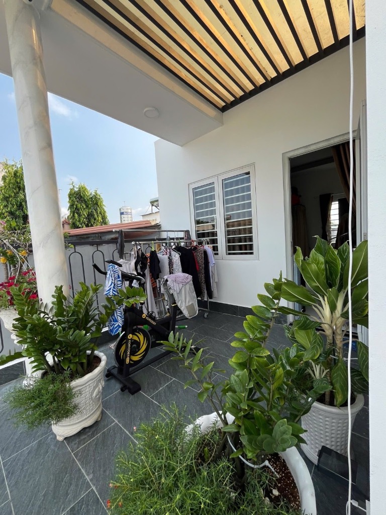 Biệt thự mini Lê Trọng Tấn, ngang 9 hẻm xe hơi, nhà đẹp, cây xanh giá 7.1 tỷ