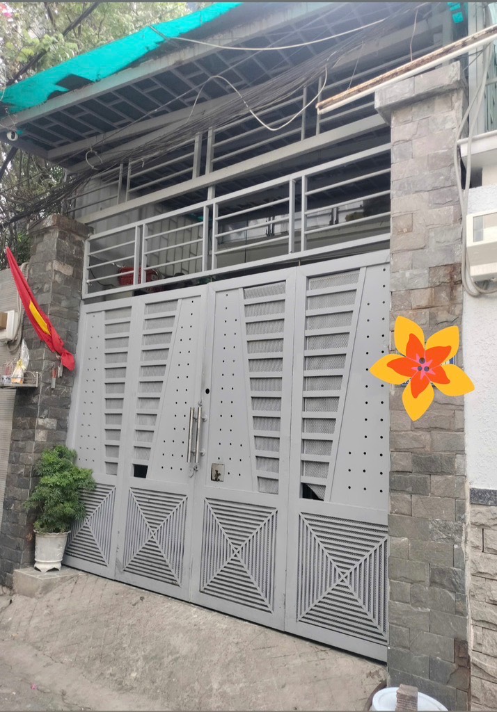 Bán nhà hẻm xe tải tránh Tân Hương, ô tô ngủ trong nhà, giá chỉ 7.7 tỷ