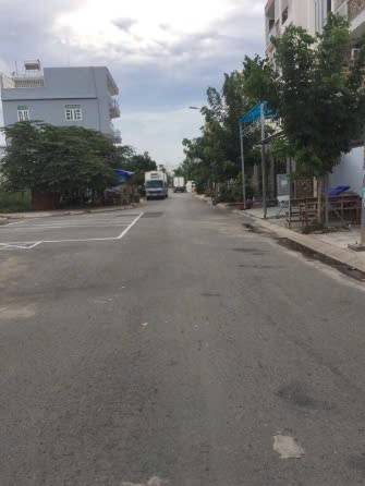 Đất mặt tiền đường 12m ngay chợ Đầu Mối Bình Điền – giấy phép xây 4 tầng – ngang 5m đẹp chuẩn