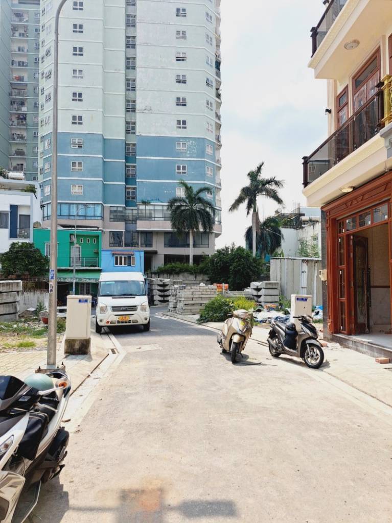 KHU PHÂN LÔ TÔ HIỆU - HẺM NHỰA CỰC ĐẸP - NỞ HẬU TÀI LỘC - GẦN 70M2 - GIÁ CHỈ NHỈNH XÍU ĐỒNG