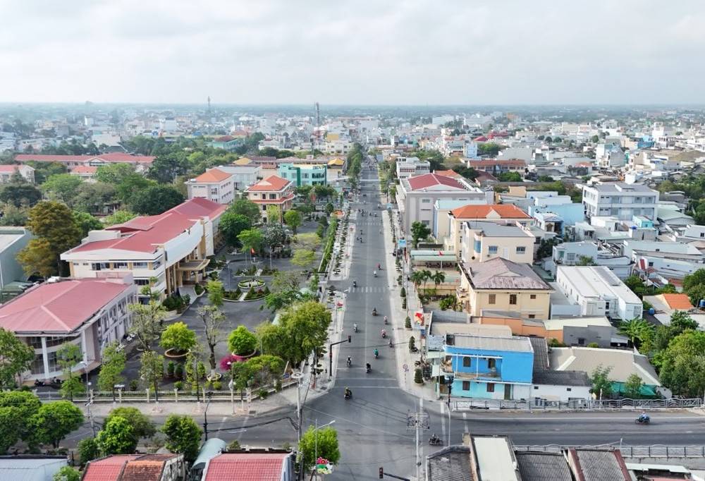 Đất nền sổ hồng riêng chỉ 600 triệu/100m2 mặt tiền nằm trên Quốc lộ 50 tại Trung tâm TP Gò Công